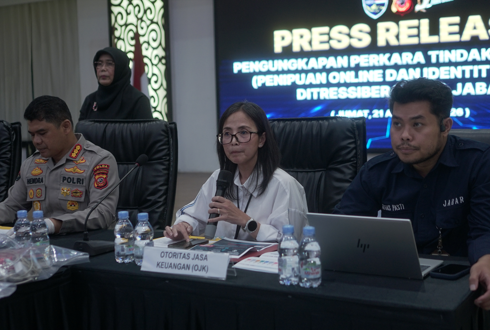 Keterangan Dari OJK